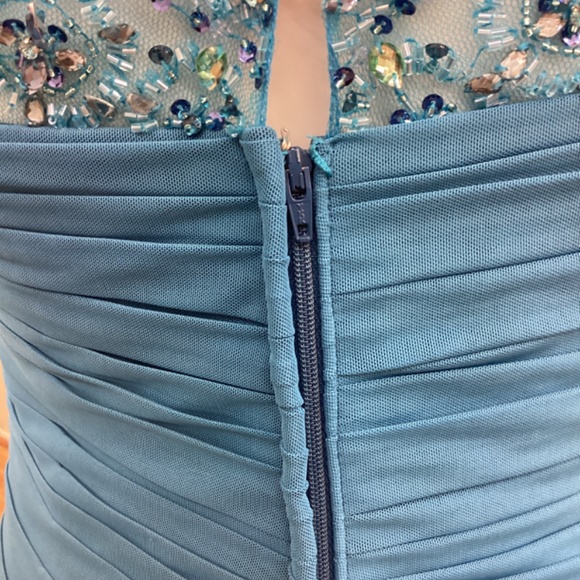 Mother of the bride or groom - Picture 4 of 5